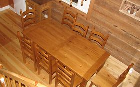 Pitkäniemen Lomamökit